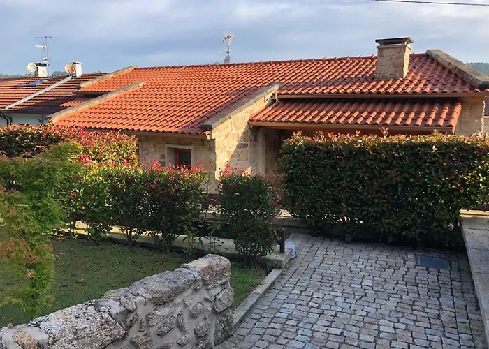 וילה Casa Pesqueiras *